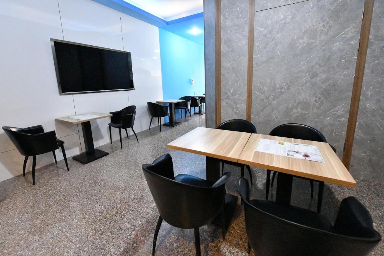 Chu Dream Hostel Hualien City Exterior photo